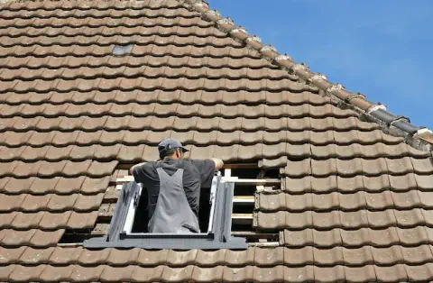 Pose de velux - Auboué